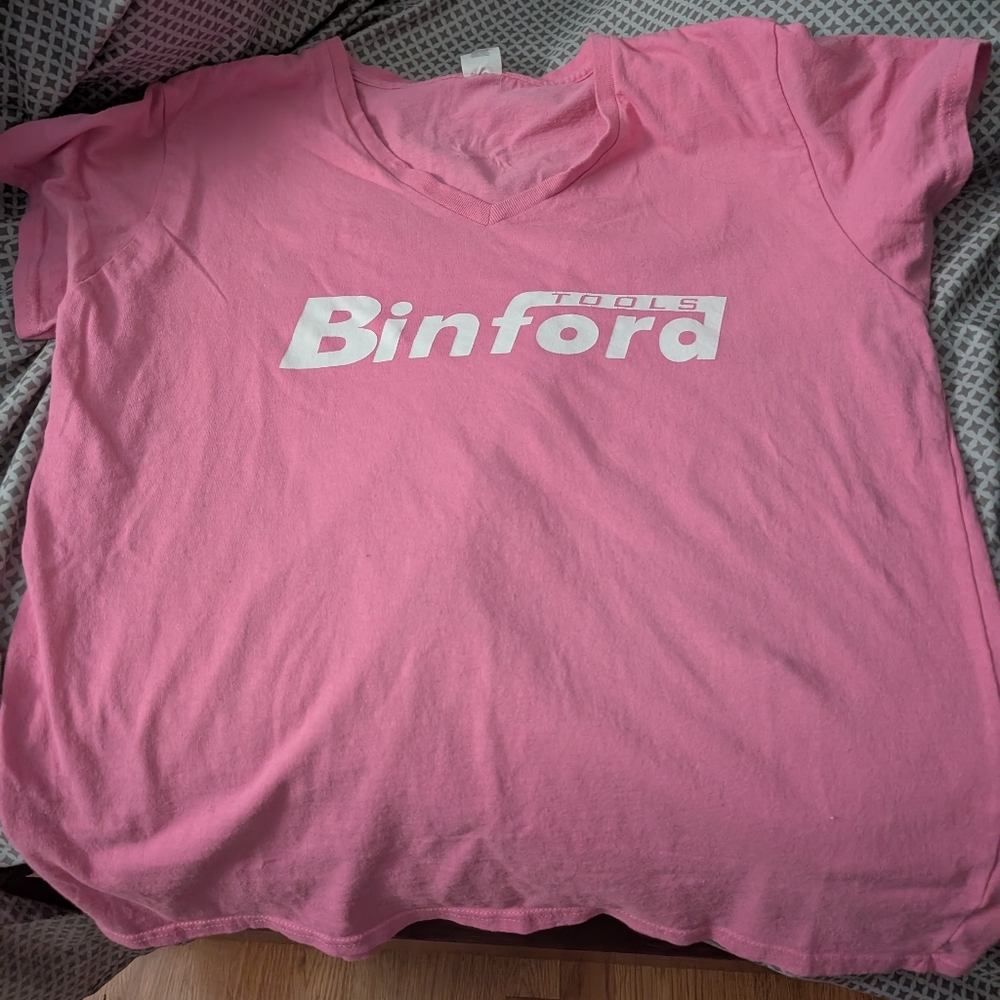 Gildan Pink Heavy Cotton T-Shirt
